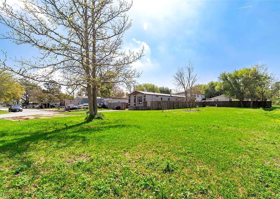 1st image of 1231 Pampas Ln