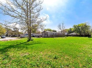 1231 Pampas Ln, League City, TX 77573