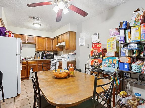 5th image of 236 Meadows Dr #238