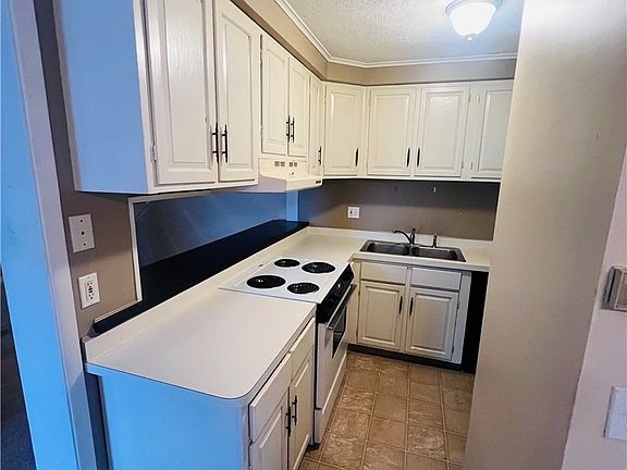 3rd image of 7311 Trotter Ln Unit A