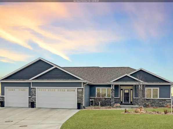 1262 Tucker Hill Dr, Hinton, IA 51024