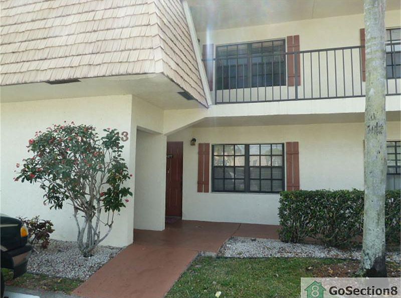 1st image of 4291 Oak Terrace Dr