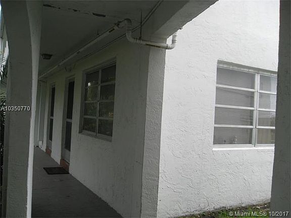 3rd image of 70 NE 202nd Ter APT T9