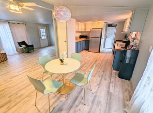 302 E Madison Ave, Casey, IL 62420