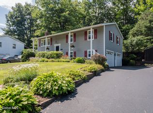 119 Hathorn Blvd, Saratoga Springs, NY 12866
