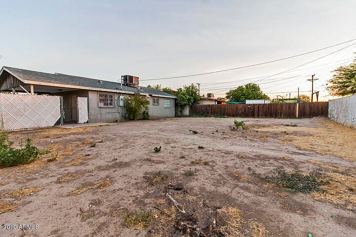 2nd image of 4446 W Weldon Ave