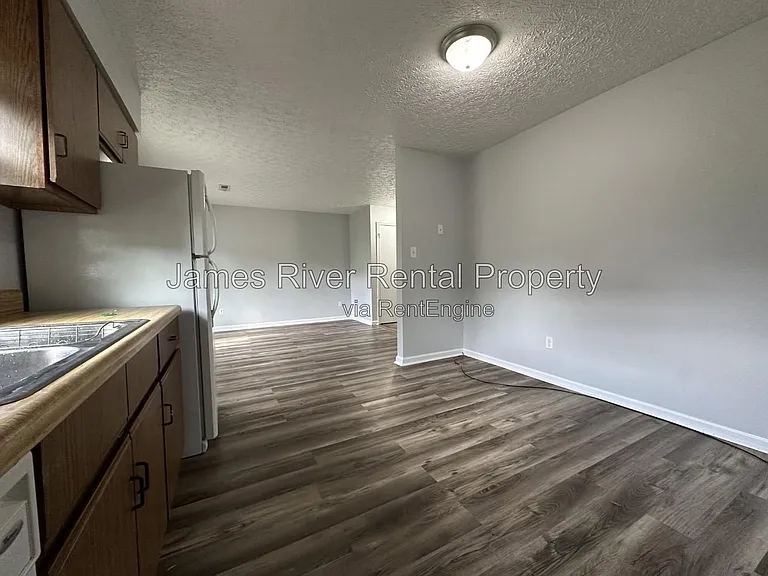 101 Daniel St #C — Photo 6