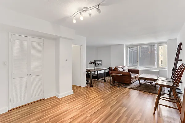 Rented by Oxford Property Group | media 16