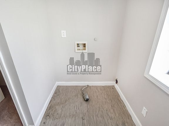 4th image of 2633 S Randolph St #B