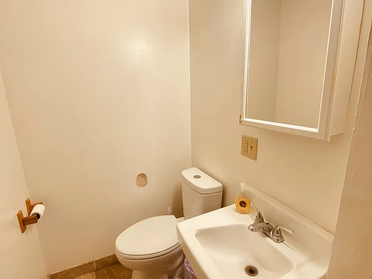 102 Carmel Rd #118 — Photo 12