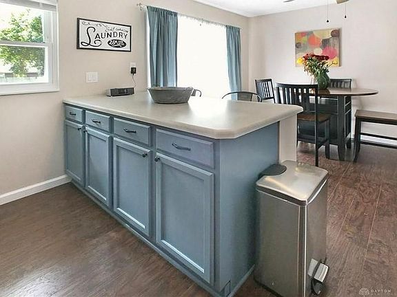 2nd image of 2064 Gayhart Dr