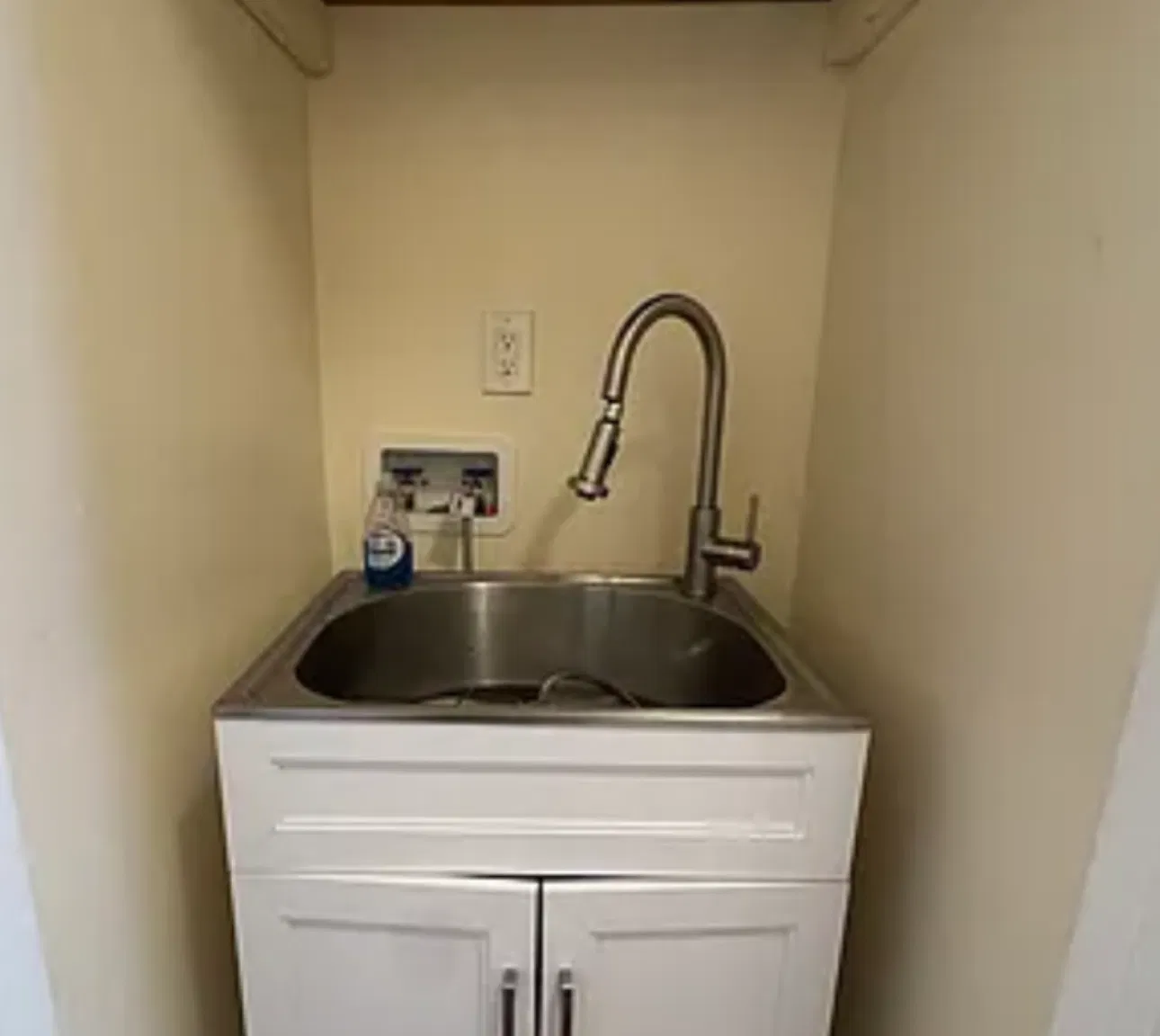616 N Eileen Ave — Photo 3
