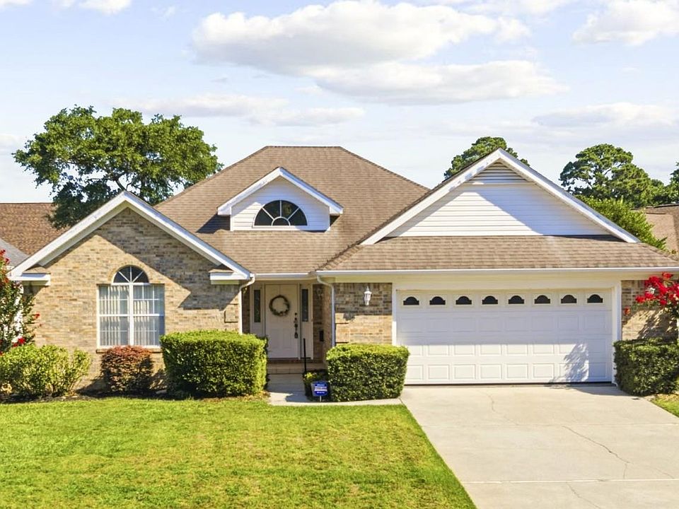 1st image of 2443 Glen Dr.