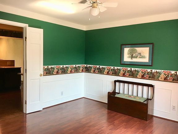 4th image of 4114 Mandrake Ct