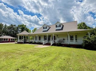 201 Green Willow Ln, Hot Springs, AR 71901