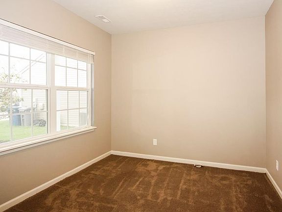 4th image of 12710 Antigua Dr