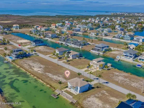 3520 Cobia Dr, Hernando Beach, FL 34607