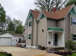 620 Main St, Elma, IA 50628
