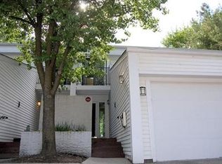 406 E 5th St, Royal Oak, MI 48067