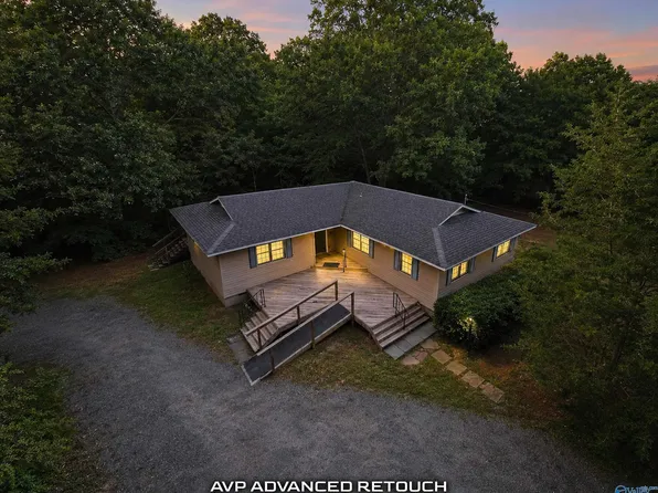 49 Buzzards Bottom Pvt Dr, Somerville, AL 35670