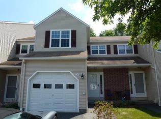 151 Chapman Pl, Leominster, MA 01453