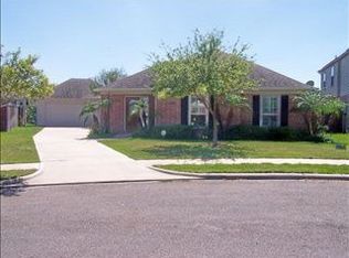 2900 San Patricio St, Mission, TX 78572