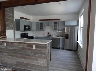 114 Levering St Floor 2, Philadelphia, PA 19127