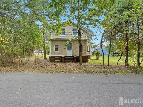 225 Irvington Ave, Somerset, NJ 08873