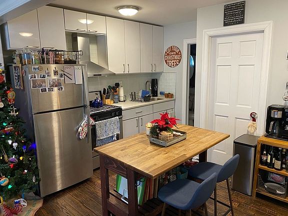5th image of 21-16 24th St #1B