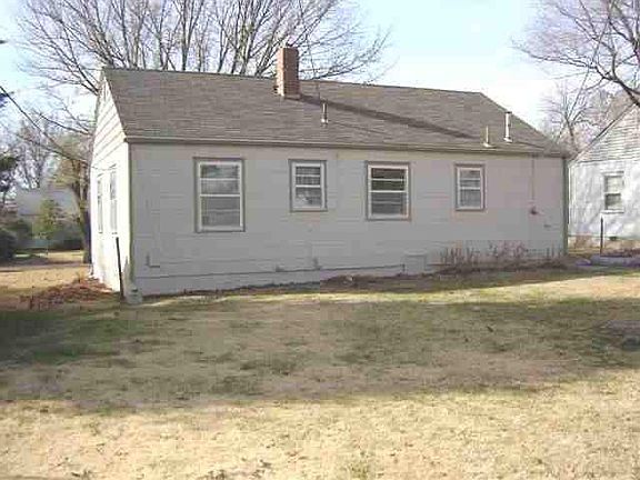 4th image of 716 Audrey Dr
