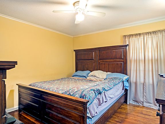 3rd image of 1795 Dorrie Ln