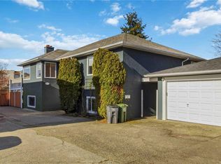 3002 Cedar Hill Rd #B, Victoria, BC V8T 3J3