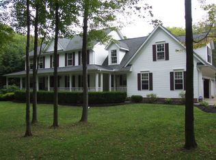 8395 Ashford St, Concord Township, OH 44077