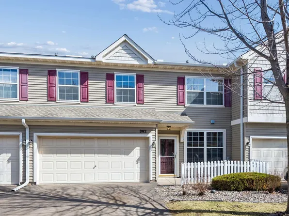 892 Braunworth Ct, Chaska, MN 55318