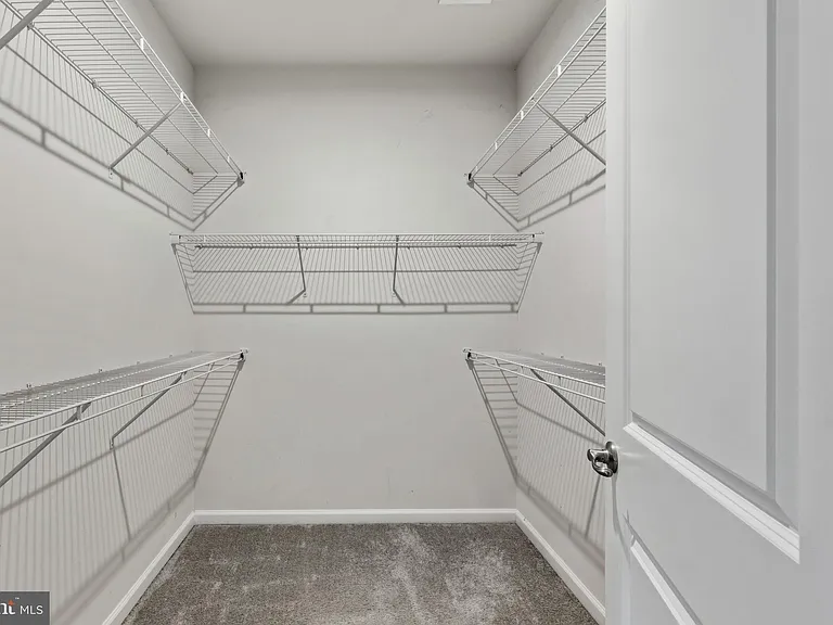 2720 Fredericksburg Rd — Photo 25