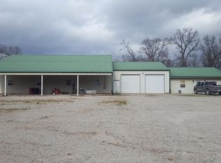 11841 Dogwood Rd, Carthage, MO 64836