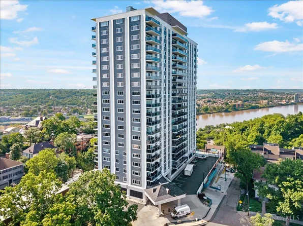 2200 Victory Pkwy APT 2504, Cincinnati, OH 45206