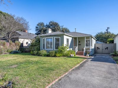 6150 Simpson Ave, North Hollywood, CA, 91606