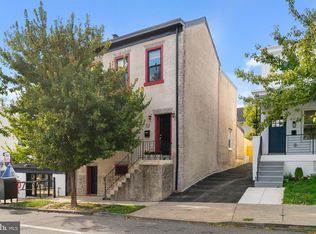 402 Leverington Ave, Philadelphia, PA 19128