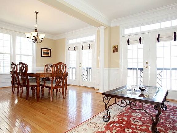 2nd image of 7617 Brittany Parc Ct