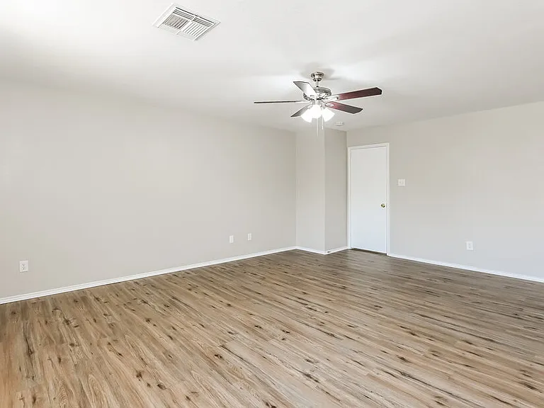 12510 Aarons Way Dr — Photo 9