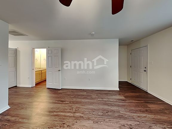 5th image of 51 Wolf Creek Ln