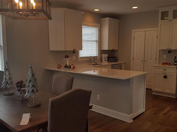 2nd image of 1022 Landon Ave