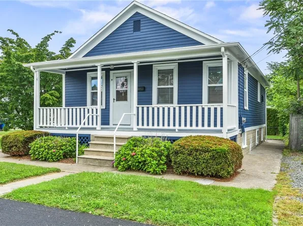 50 Villa Ave, North Providence, RI 02904