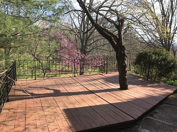 Big Deck - lovely views