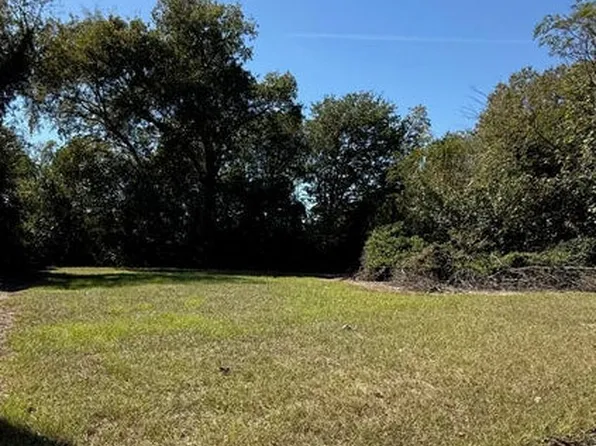 1088 Elm St, Macon, GA 31201