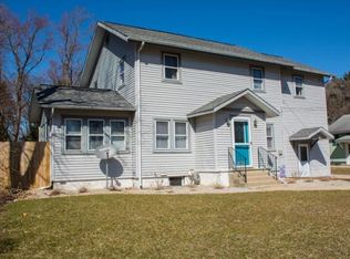 19661 Greenacre St, South Bend, IN 46637