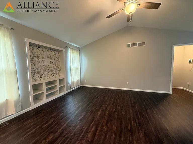 112 Quail Ct — Photo 11