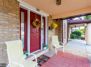 297 Braddock Ave, Lansdowne, PA 19050
