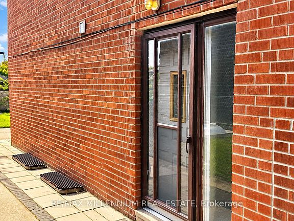 3rd image of 151 Ardwick Blvd